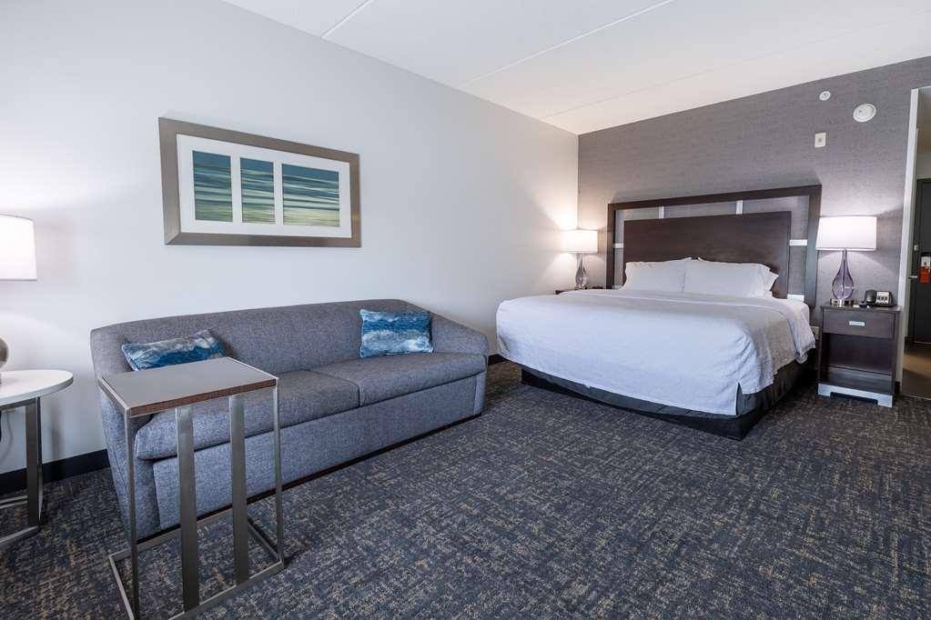 Hampton Inn & Suites Greensboro/Coliseum Area Quarto foto